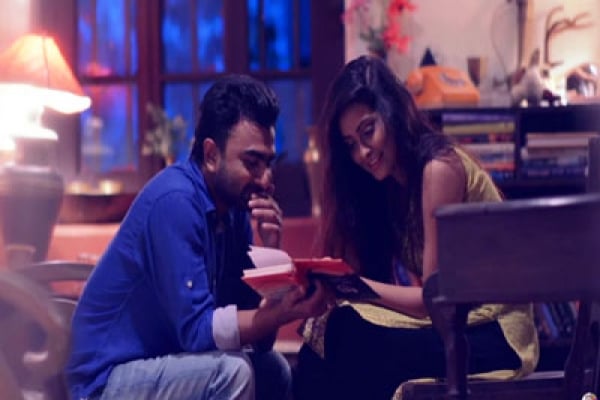 পাঁচ লাখ পেরিয়ে ইমরান-পলক  পাঁচ লাখ পেরিয়ে ইমরান-পলক