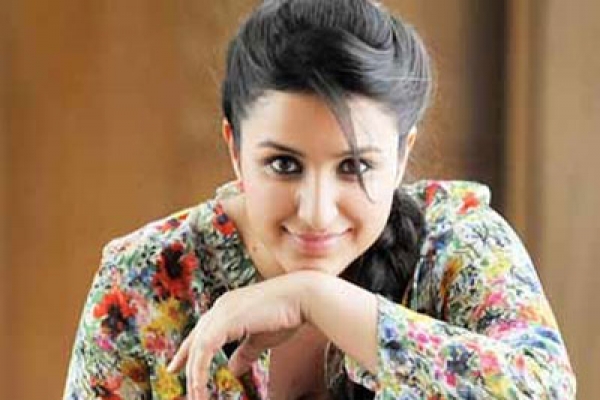 যেমন পুরুষ পছন্দ করেন পরিণীতি, শুনলে ভিড় করবেন আপনিও