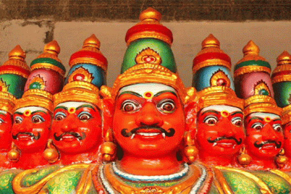 নারীচরিত্রের যে দিকগুলি সম্পর্কে সাবধান করে গিয়েছেন স্বয়ং রাবণ