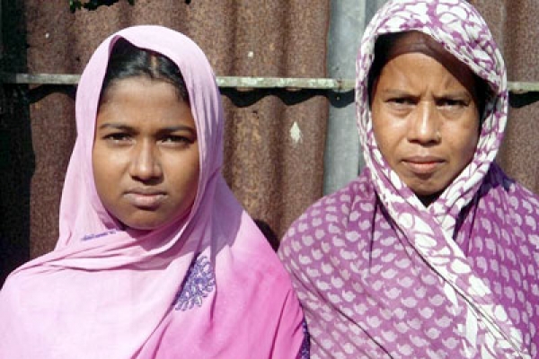 পরীক্ষায় টিকেও অর্থাভাবে মেডিকেলে ভর্তি অনিশ্চিত মেধাবী ছাত্রী আইরিনের