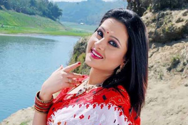 ফিরে আসবেন নায়িকা পূর্ণিমা