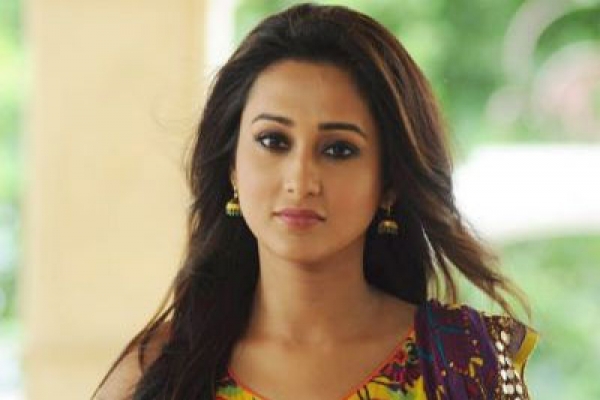 প্রেমের সম্পর্কের ইতি টেনে এ কি বললেন মিমি!