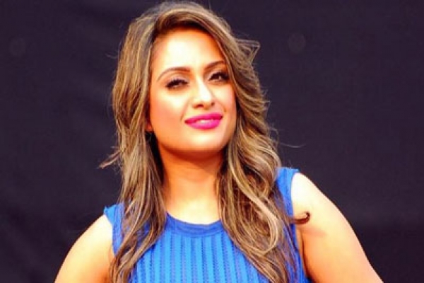 আমব্রিনের বাবা আর নেই
