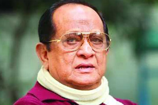 নায়করাজকে নিয়ে গুজব, যা বললেন ছেলে সম্রাট