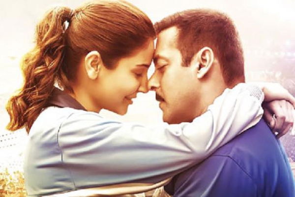 আয়ে সেরা যে ১০ ছবি