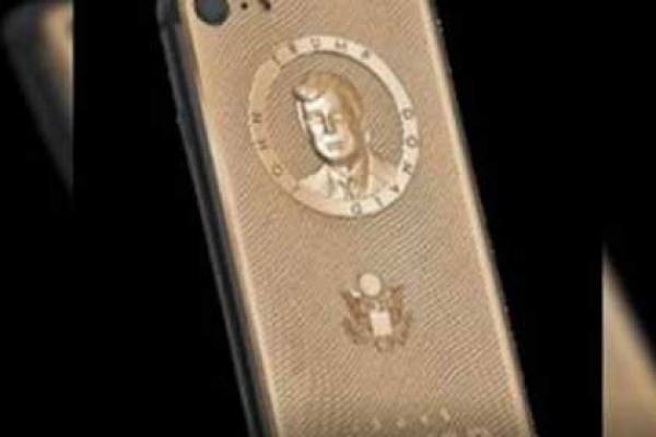 এবার সোনার তৈরি আইফোন-৭ এ রয়েছে হিরায় গাঁথা ট্রাম্পের ছবি