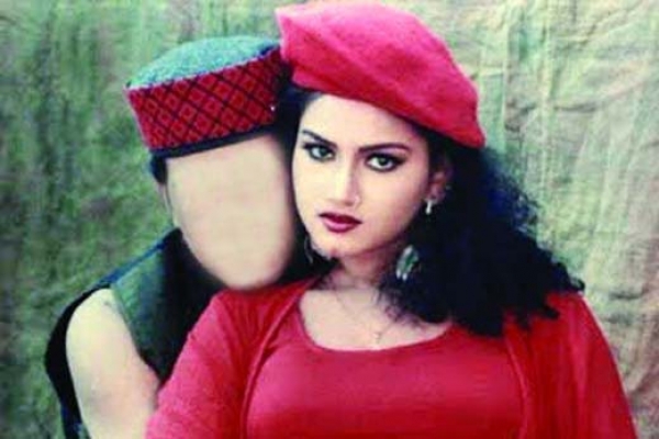 মৃত্যুর ৩ বছর পর চিত্রনায়িকা অন্তরার লাশ উত্তোলন