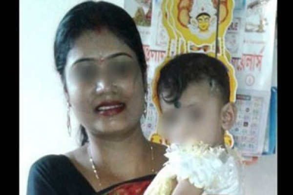 কন্যাসন্তান জন্ম দেওয়ায় স্ত্রীকে পুড়িয়ে মারল স্বামী !