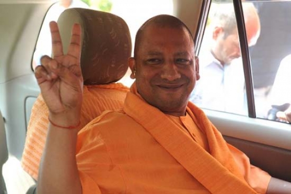 জল্পনা শেষ, উত্তরপ্রদেশের মুখ্যমন্ত্রী সেই আদিত্যনাথই