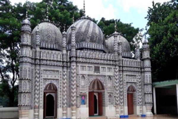 নোয়াখালীর ২৭৬ বছরের পুরনো বজরা শাহী মসজিদ