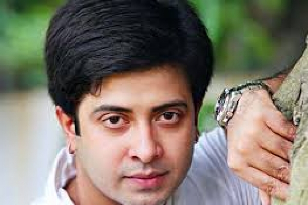  এইমাত্র পাওয়া খবর, শাকিব খান ল্যাব এইড হাসপাতালের জরুরি বিভাগে