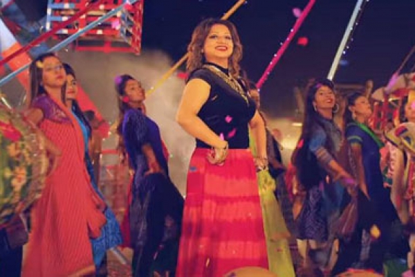কেমন নাচলেন আঁখি আলমগীর?