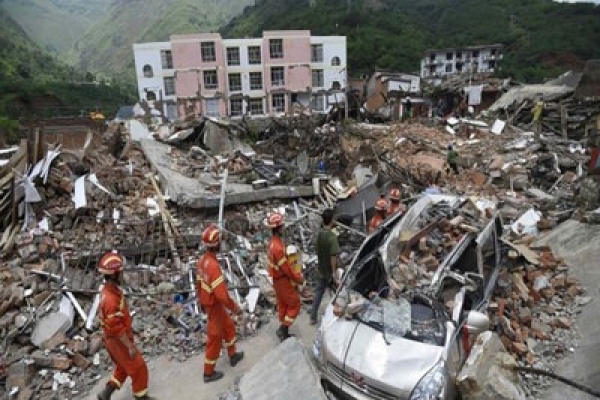 চীনে ভয়াবহ ভূমিকম্প! ১৫০০ বাড়ি লণ্ডভণ্ড, ক্ষতিগ্রস্ত ১২ হাজার মানুষ   চীনে ভয়াবহ ভূমিকম্প! ১৫০০ বাড়ি লণ্ডভণ্ড, ক্ষতিগ্রস্ত ১২ হাজার মানুষ