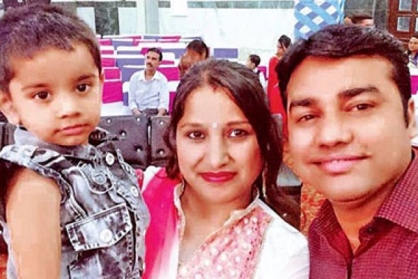 ইসলাম ধর্ম গ্রহণ করায় বোনকে বাবার সম্পত্তি দিতে অস্বীকৃতি ভাইদের