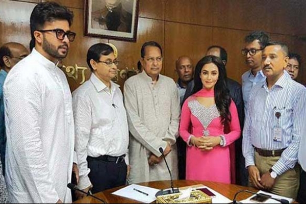 নবাব ও বস-টু মুক্তি না দিলে ঈদে হল বন্ধের হুমকি