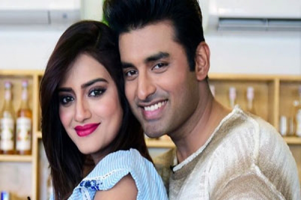 ঈদের দিন একি করলেন অঙ্কুশ! নুসরাতের বাড়িতে হানা