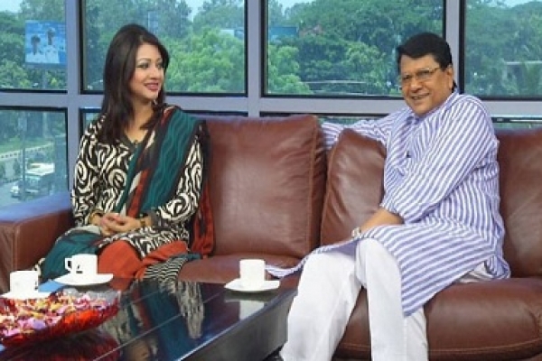 ‘তুমি এতটা জনপ্রিয় আমার ধারণাই ছিল না’