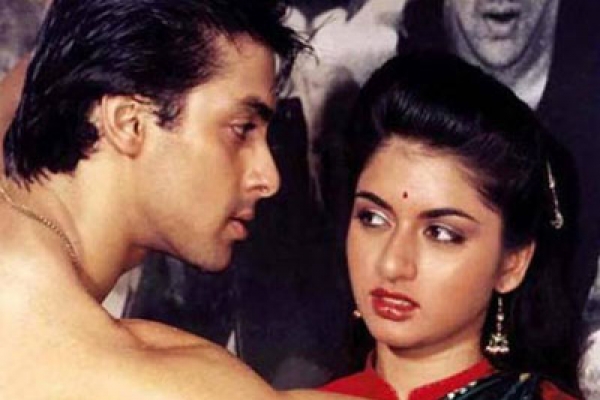 কেন বারবার অফার ফেরালেন ভাগ্যশ্রী?