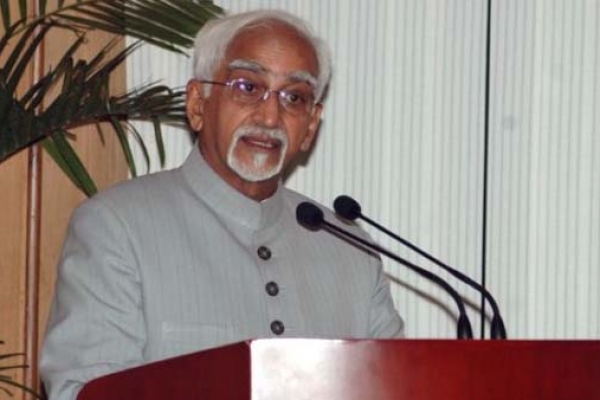 বিদায়কালে মুসলমানদের নিয়ে বোমা ফাটালেন উপরাষ্ট্রপতি হামিদ আনসারি