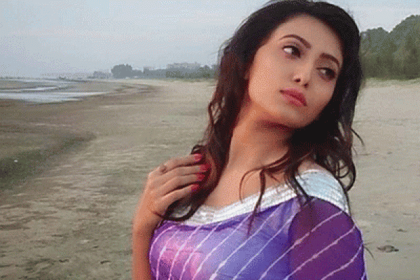 মৃত্যুর পর নিজের দু’চোখ দান করবেন সানজিদা