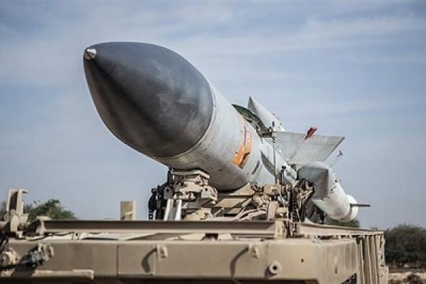  আইআরজিসি’র হুশিয়ারি: ইরানের অস্ত্র ভান্ডারে অত্যাধুনিক মিসাইল!