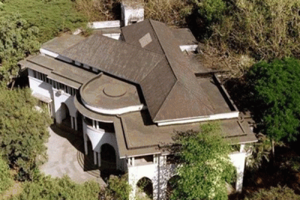 মুহাম্মদ আলী জিন্নাহর যে বাড়ী নিয়ে বিতর্ক