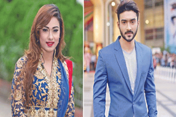 ‘বেপরোয়া’য় ববি ও রোশান