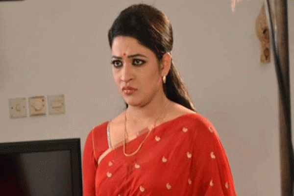 কলিজা ভুনা নেই শুনেই কাঁদতে শুরু করেন অভিনেত্রী বাঁধন