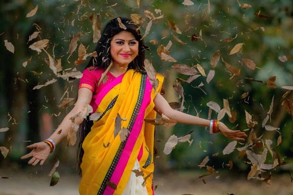 আবাসিক হোটেলের অভিজ্ঞতা নিয়ে যা বললেন অভিনেত্রী