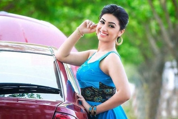 আগে ফিট হতে চাই, এখনই নতুন কাজ নয় : অপু বিশ্বাস
