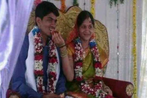 তুচ্ছ এই একটি কারণেই স্ত্রীকে জ্যান্ত পুড়িয়ে মারলেন স্বামী
