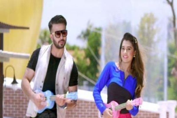 দুই কোটি পেরিয়ে শাকিব-বুবলীর ‘দিল দিল দিল’
