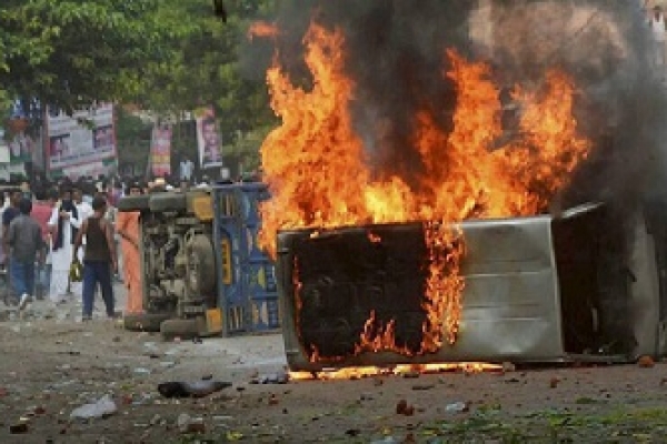  তাজিয়া শোভাযাত্রাকে ঘিরে রণক্ষেত্র এলাকা