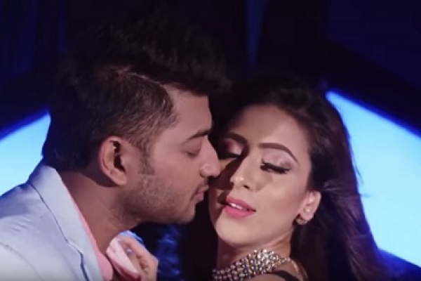 এক দিনে এক লাখ
