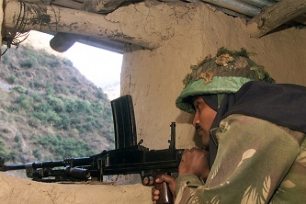   সীমান্তে অত্যাধুনিক ‘বুলেটপ্রুফ’ বাঙ্কার বানাচ্ছে  সেনারা