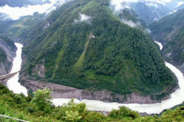 চিনের সুড়ঙ্গের কারণে পানির অভাবে ভুগবে ভারত