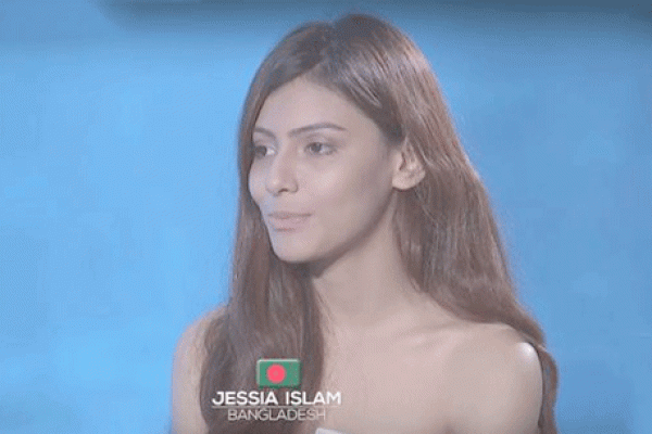 সুন্দরীদের সামনেই স্বপ্নের কথা বললেন জেসিয়া