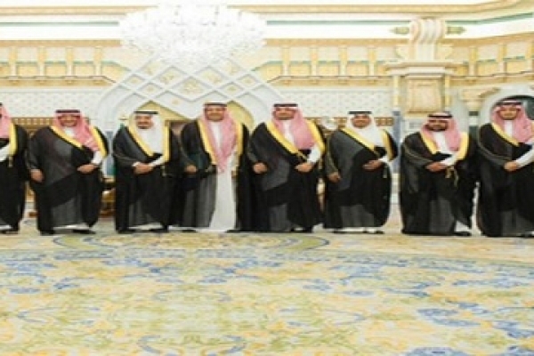   সৌদি আরবে নতুন মন্ত্রীদের শপথ, কে পেলেন কোন দায়িত্ব?