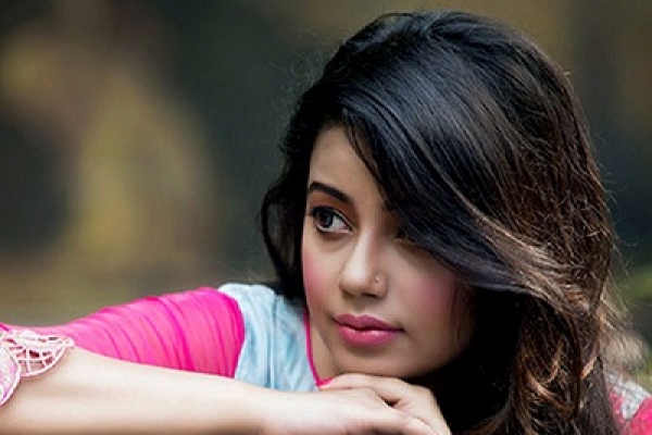 কনা, তুমি বিয়ে কবে করছো?