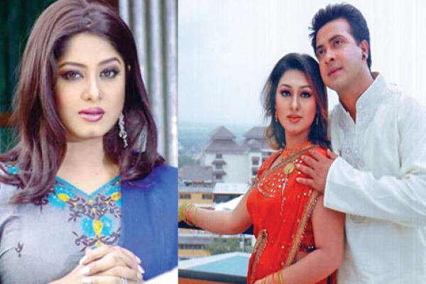 অপুর কোনো চেষ্টা ছিল না- শাকিবও তার মতো চলেছে,ফলশ্রুতিতে আজকে এসব হচ্ছে: মৌসুমী  