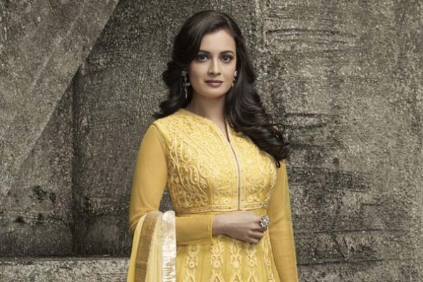 ‘মা হিন্দু বাবা খ্রিস্টান, দত্তক নেন মুসলিম; আমি কি ভারতীয়?’