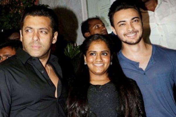  ভাইজানের হাত ধরে বলিউডে ভগ্নিপতি