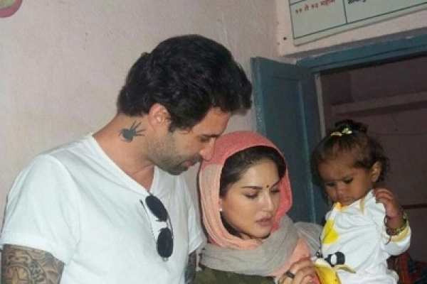 মেয়ে দত্তক নিয়ে বদলাচ্ছেন সানি লিওন!