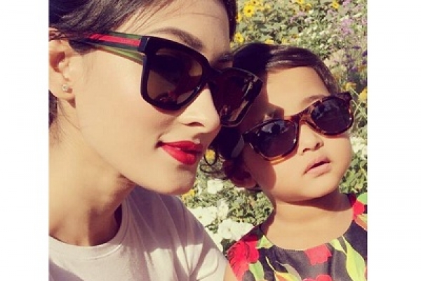 মডেল মায়ের পথে হাটতে পারেন সাকিব কন্যা  অব্রি!