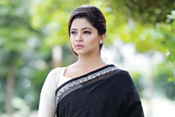 আমি কেন যে এমন করলাম!