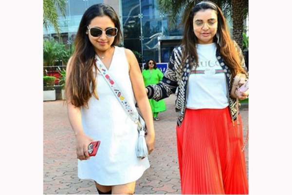 ভুল করে মেয়ের পোশাক পরে পথে বের হলেন রানি!