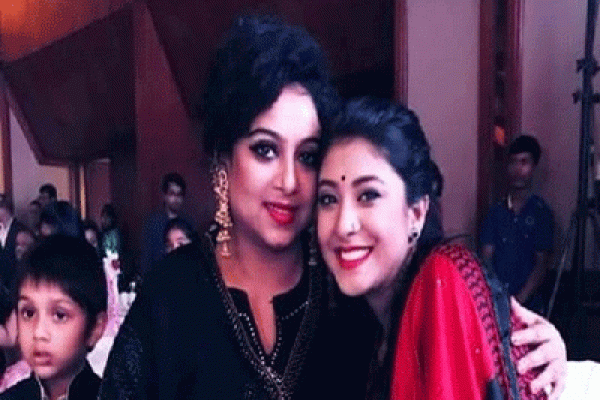  একসঙ্গে দুই প্রজন্মের দুই অভিনেত্রী!