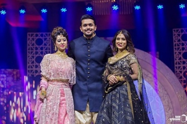 বুবলি আর মেহজাবিনের সাথে মঞ্চ মাতালেন শুভ! ভক্তদের আক্ষেপ