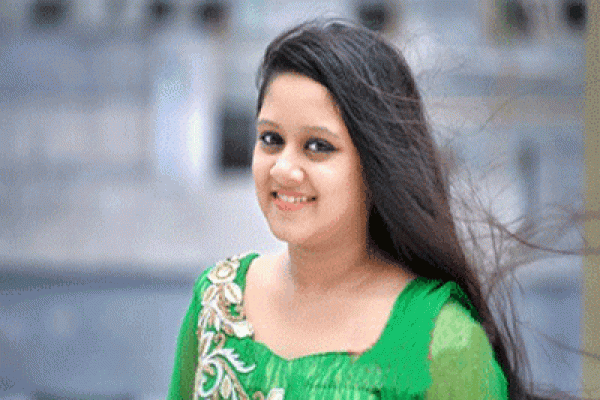 জানেন,  সেই ‘চাচ্চু’ দিঘী এখন কোন শ্রেণীতে পড়েন?