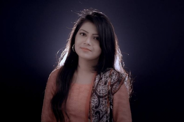 বাচাঁর আকুতি জানিয়ে ফেসবুকে স্ট্যাটাস,‘আপনাদেরকে ছেড়ে যেতে চাই না’